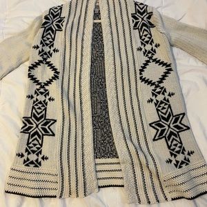 Cream and black, large, Ecoté sweater
